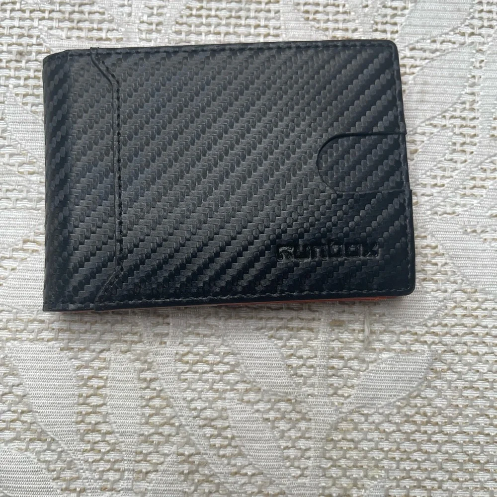 Runbox Black Carbon Fiber Wallet new